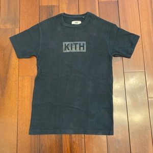 Kith box logo tee